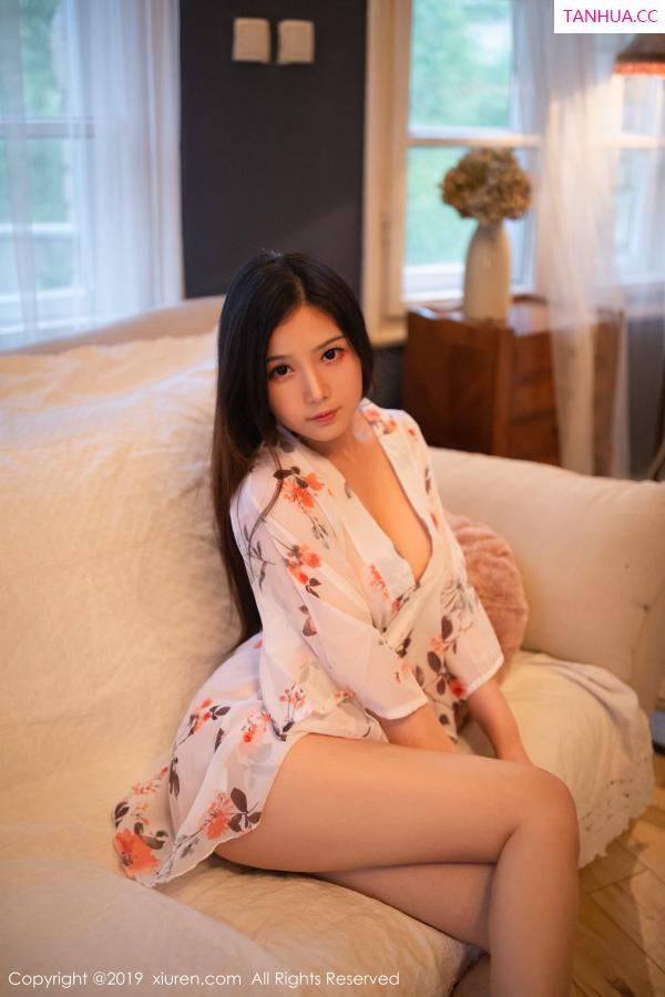 徐微微  [XIUREN]高清写真图 2019.05.30 徐微微mia第1张图片